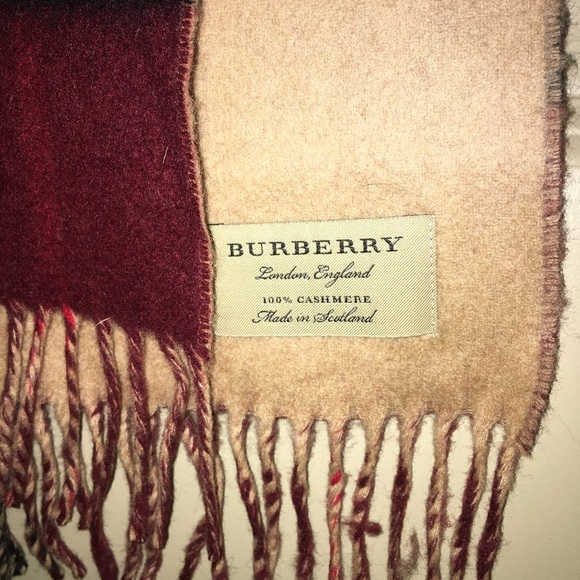 Burberry Men’s Scarf - Picture 4 of 5